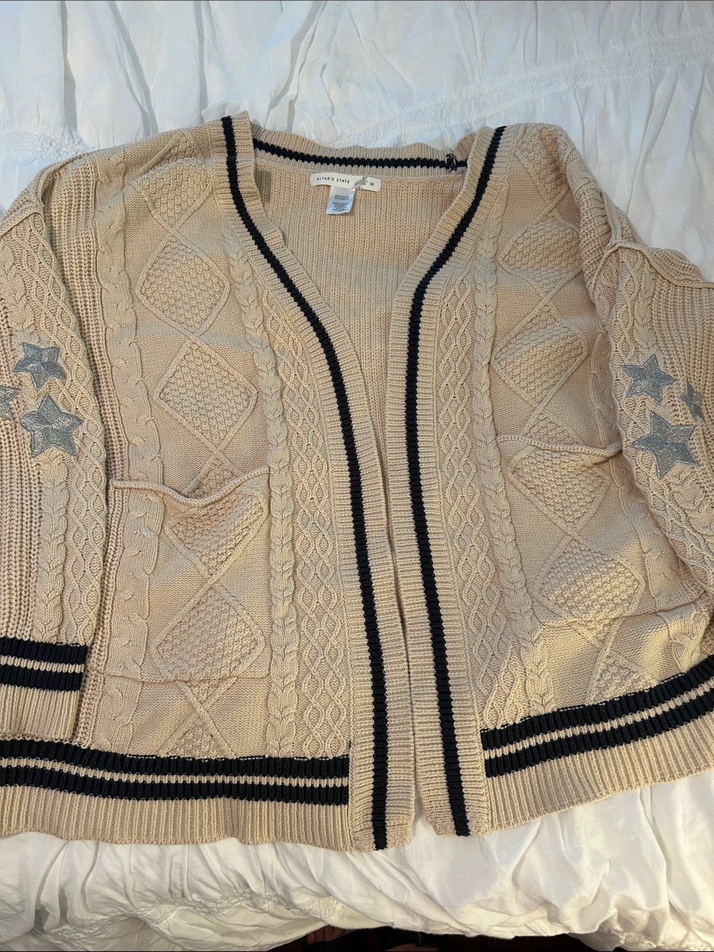 Altar’d State Cardigan similar to Taylor Swift style medium M